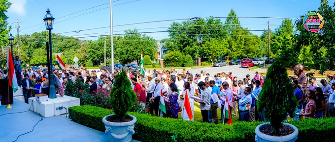 Indep_Cons_Gandhi Bust_adj_Sri_680.jpg